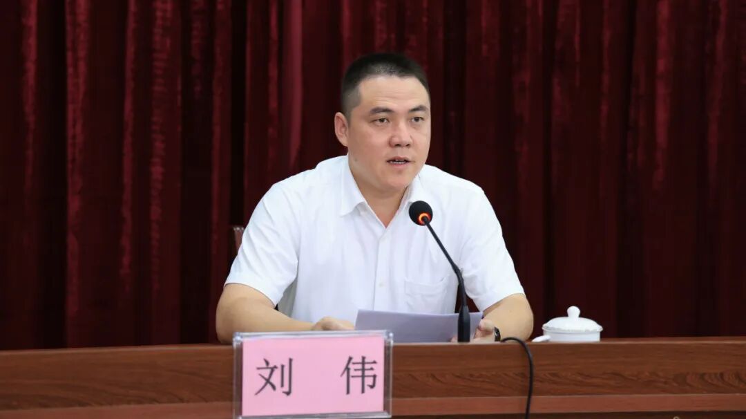 董事长一行受邀为吴川市做建设项目谋划与风险防控专题培训(图2)