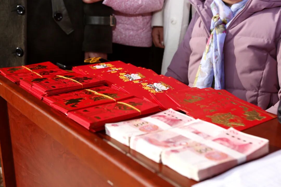 寿年神泉投资人张宾携亲回馈桑梓，凝聚乡情共筑未来！