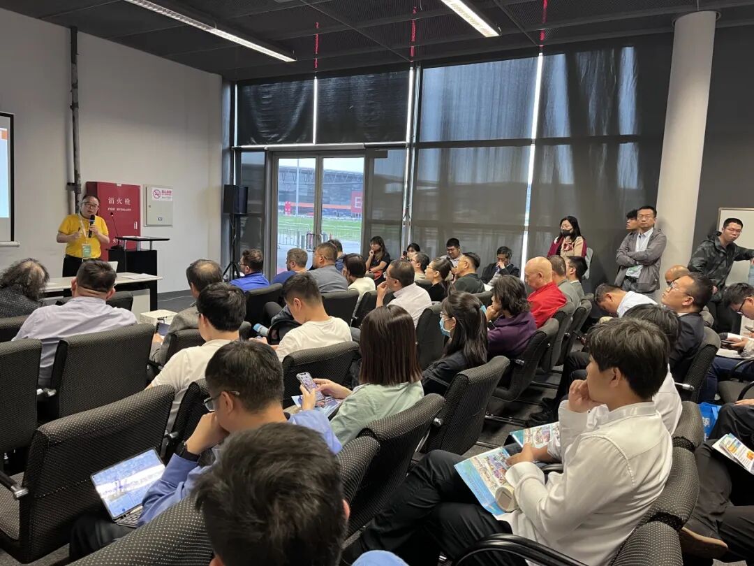 今晚必开生肖图特马