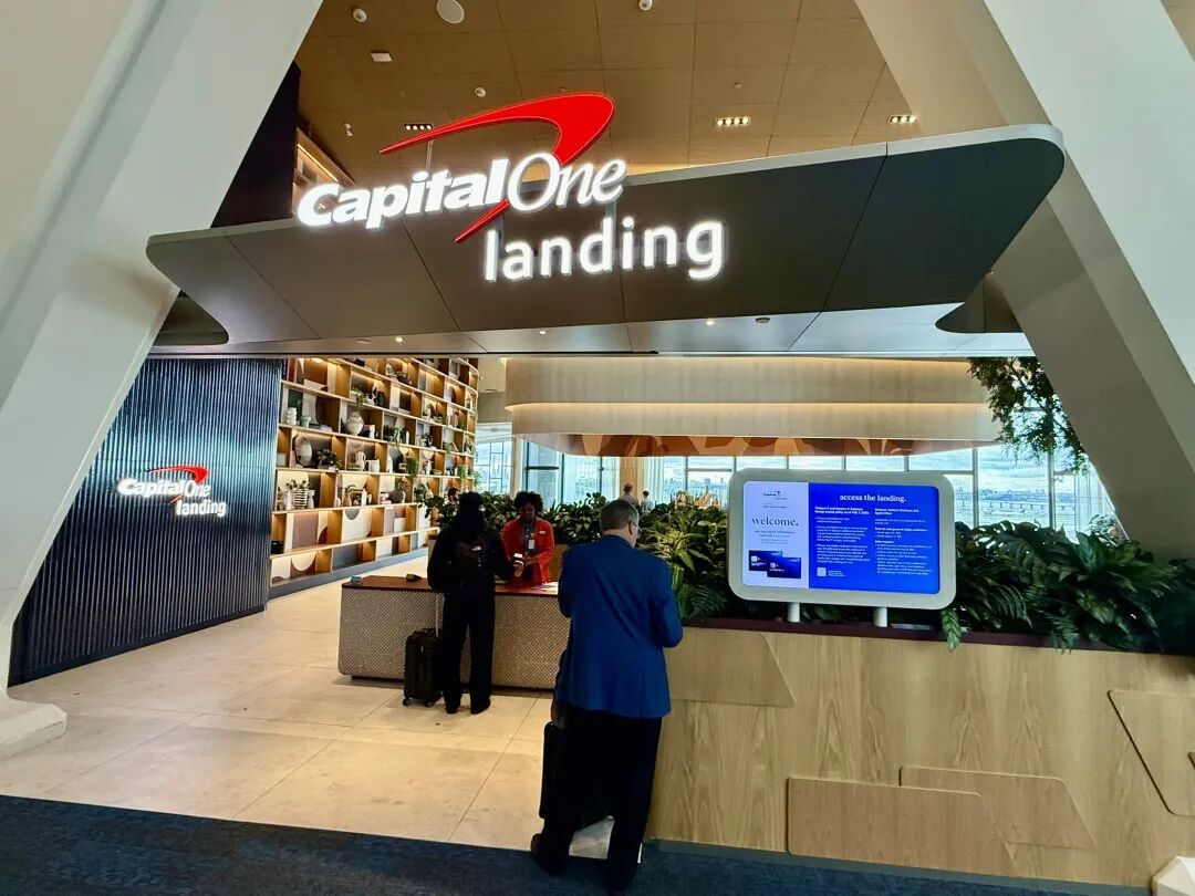 纽约机场休息室体验：Capital One两家旗舰馆探秘与Venture X权益