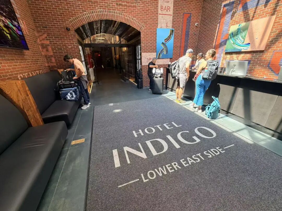 纽约下东区英迪格酒店高层景观房预订免44美元目的地费