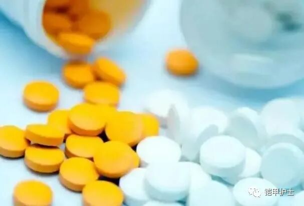 吃他汀类药物，多长时间查一次血脂？提醒：按这个标准实行就可以