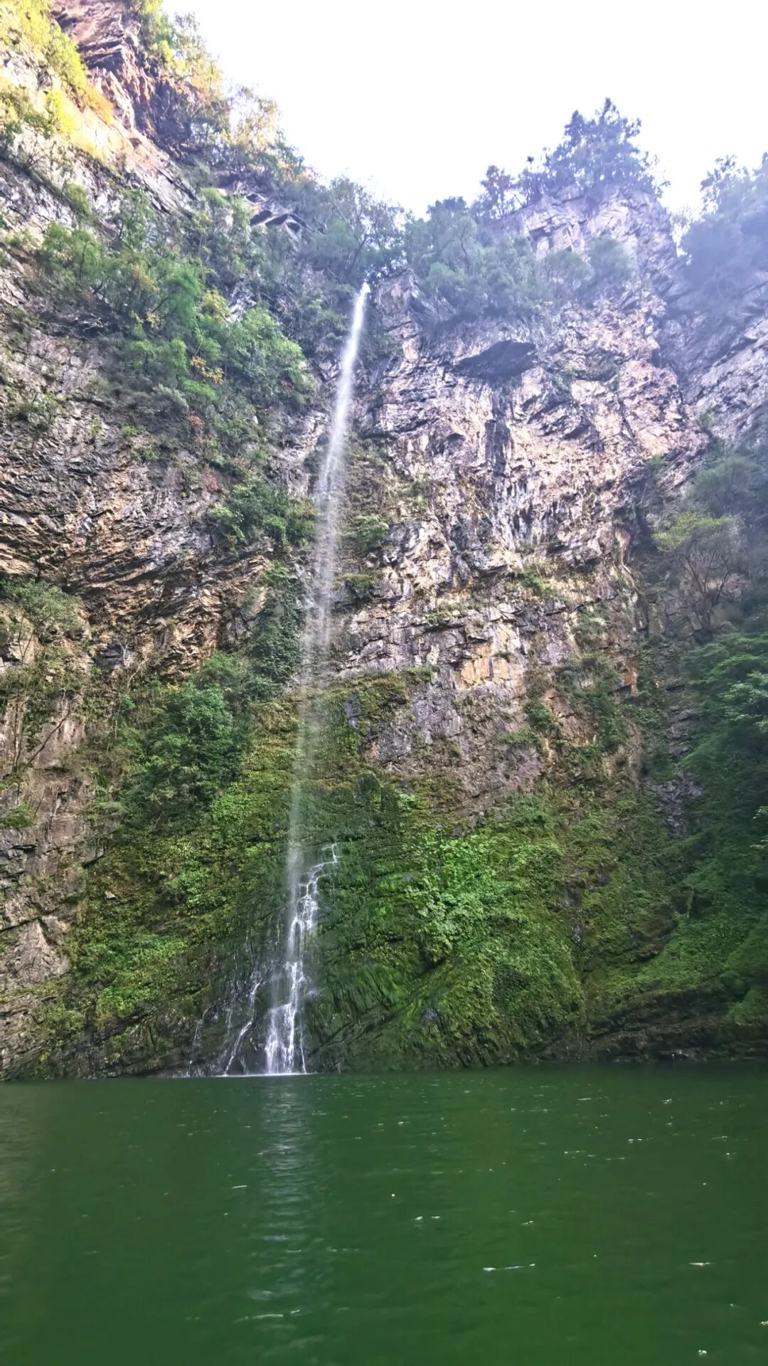 一地被誉"小三峡"