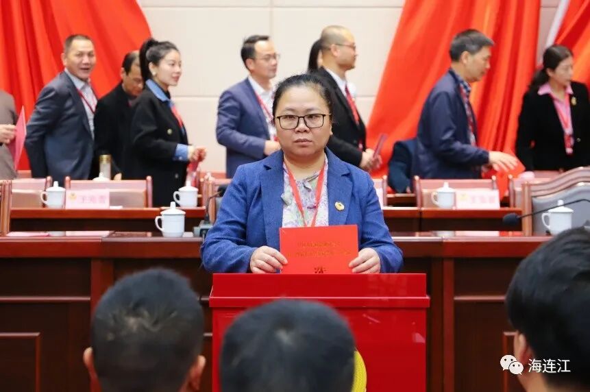 快讯！吴思斌当选县政协主席