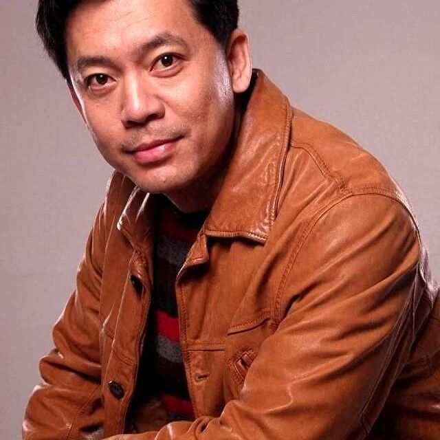 何政军回忆:这辈子最对的选择,是娶了一位平凡妻子