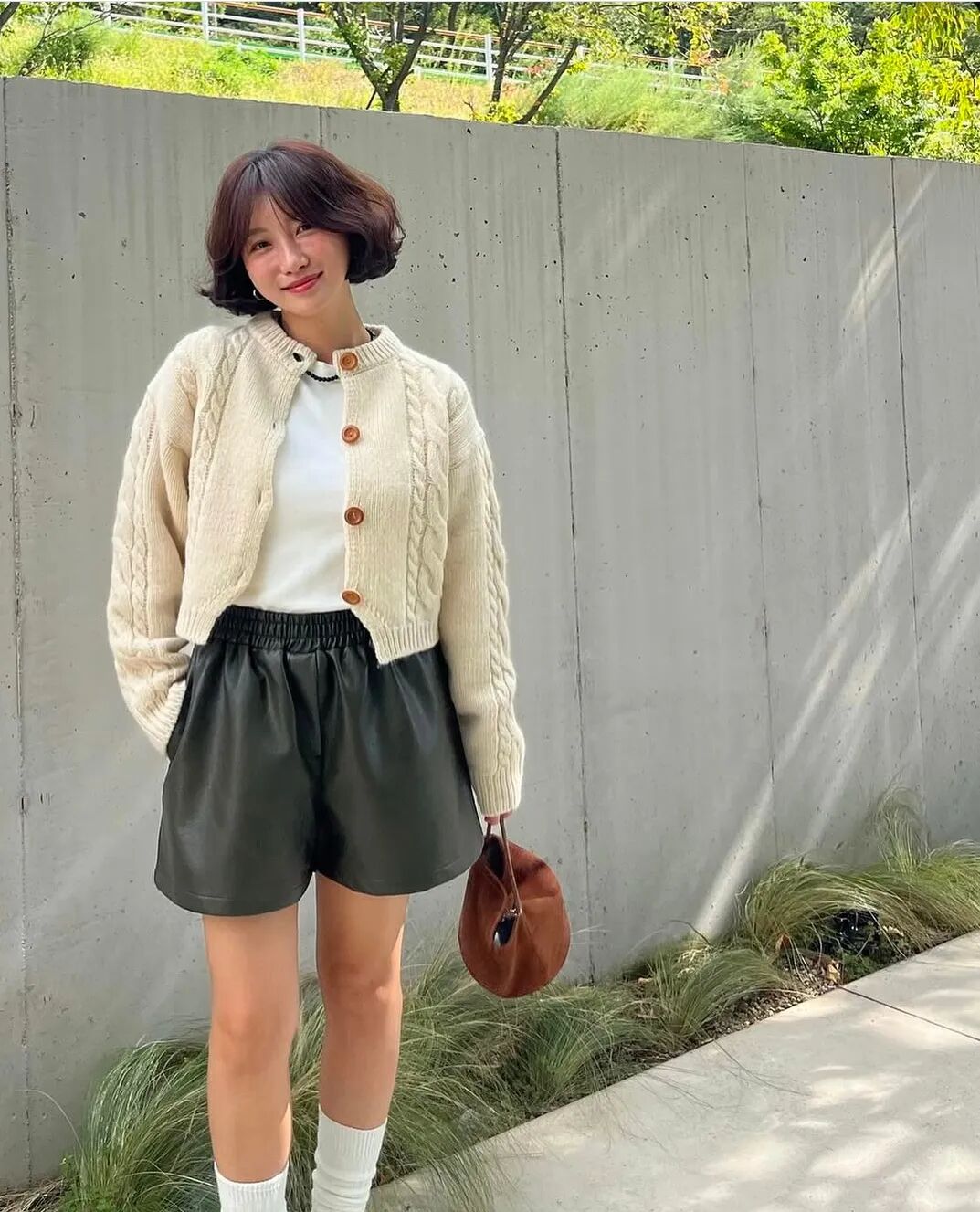 今年流行"奶奶衫",春天穿太时髦了