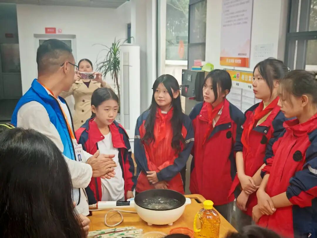 南昌市青少年發(fā)展基金會(huì)