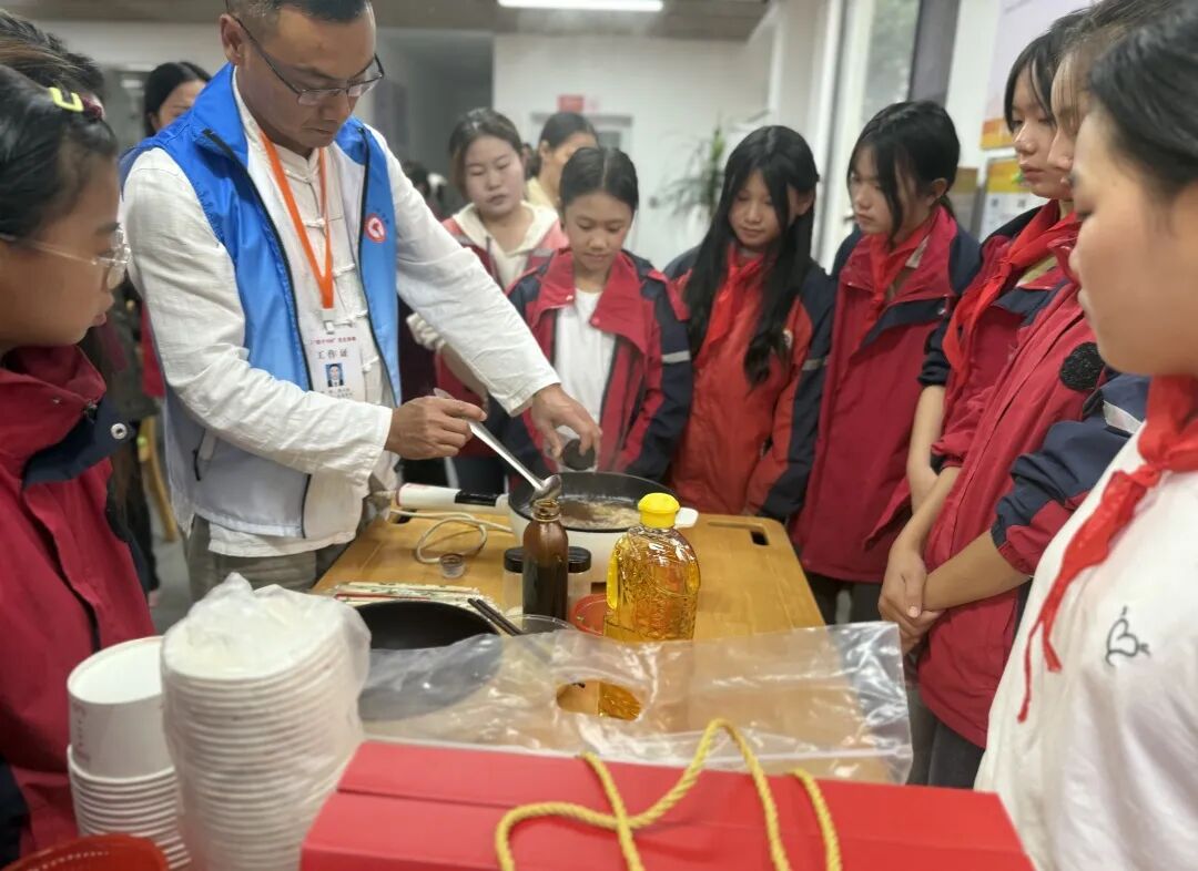 南昌市青少年發(fā)展基金會(huì)