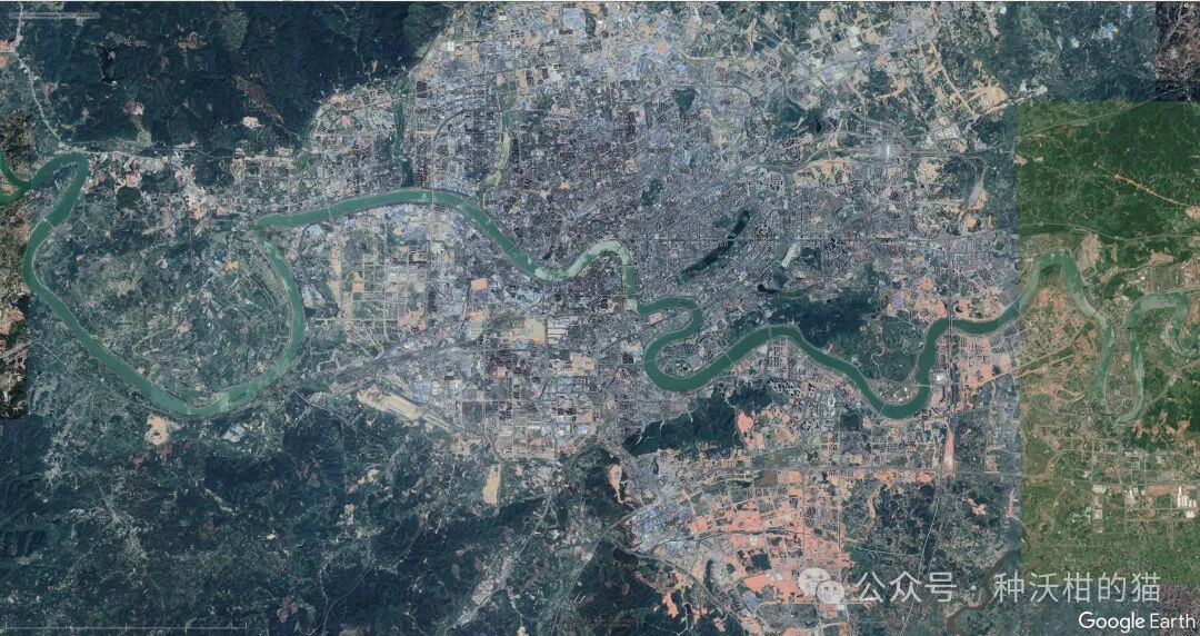 2020年8月2022年8月2023年7月以上就是南宁市的部分城市历史卫星照片