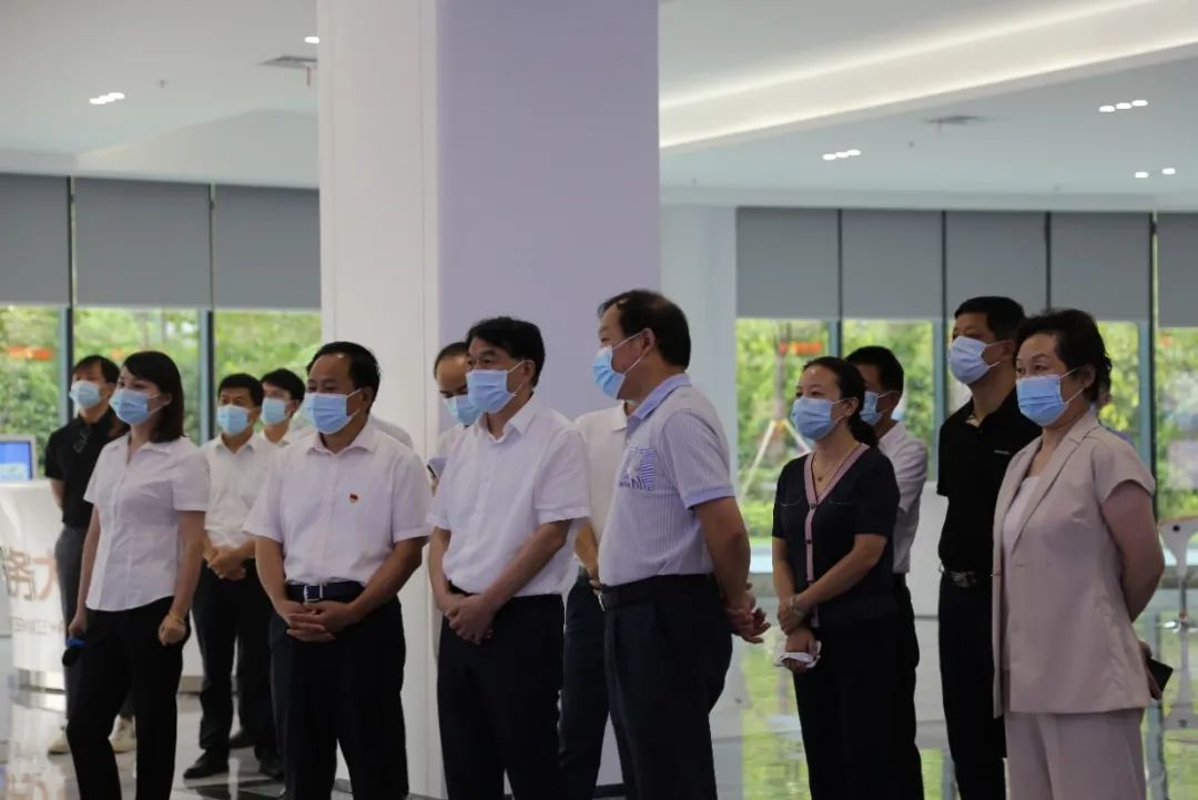 长沙市委常委组织部长张宏益一行调研今日人才开发的人才大数据平台 长沙市委常委组织部长张宏益一行调研今日人才开发的人才大数据平台