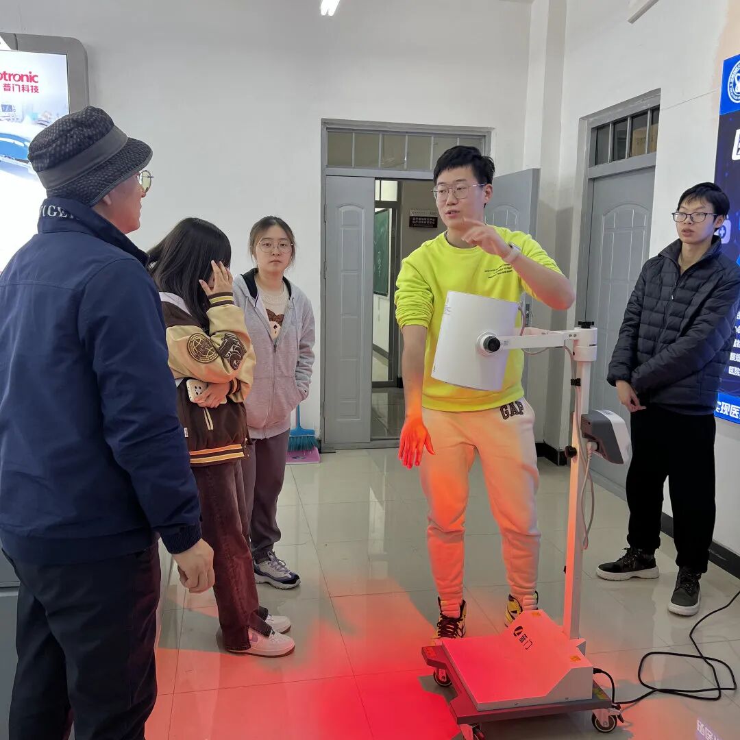 排痰仪器怎么样社团风采 ｜ Young Talent社团第一次仪器讲解活动_https://www.jmylbn.com_新闻资讯_第13张