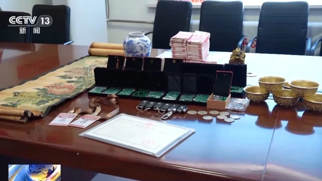 曝光！卤味店开直播卖“翡翠原石”，女子23万买石头相信缅甸王子会收购……