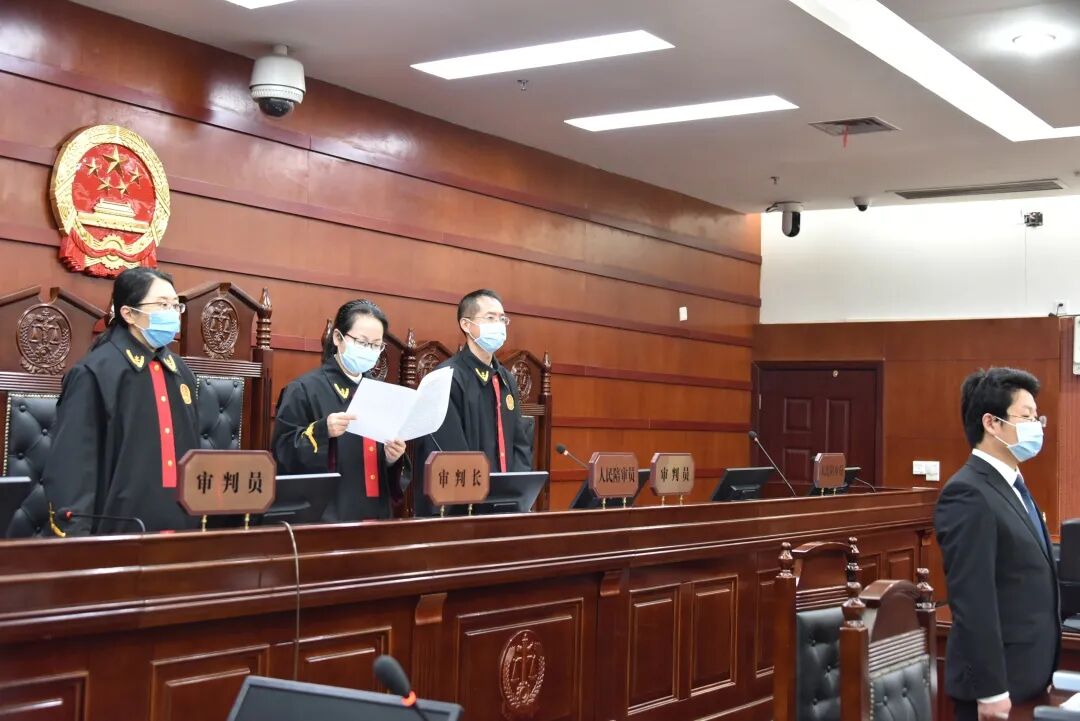 和平精英小号自助购买平台_和平精英高跳外挂购买_和平精英辅助购买平台