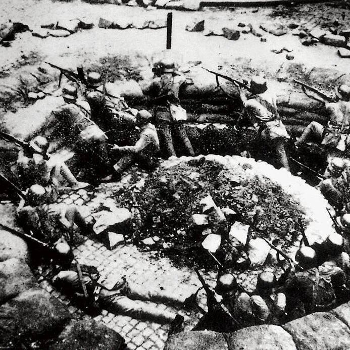 日本1931年就入侵中国，为何民国当局1941年才对日宣战