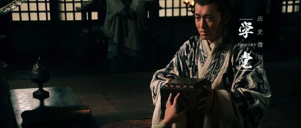 演义中的“平庸”的孙权，为何京剧脸谱却与曹操同为“白脸”