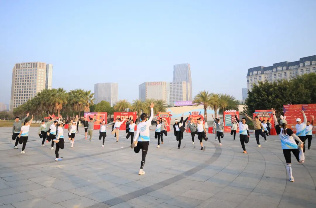 ?？菩履犟R拉松線下跑圓滿落幕，2025年線上馬拉松等您來戰(zhàn)！