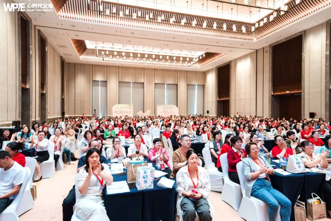 当我们用金钱奖励孩子的进步时，殊不知会让孩子离学习越来越远！