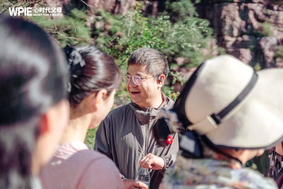 【重返校园之路——王克老师学员采访】当妈妈不再“围着孩子转”，社恐的女儿反而推开了门