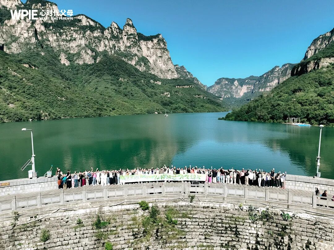 【重返校园之路——王克老师学员采访】当妈妈不再“围着孩子转”，社恐的女儿反而推开了门