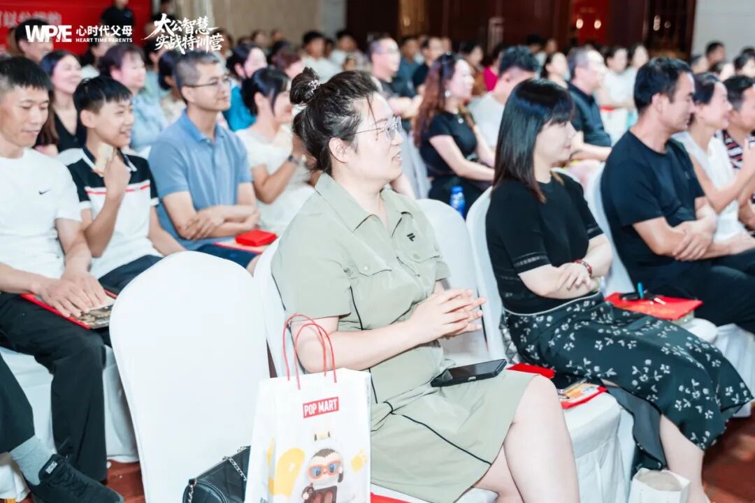 初三孩子面对好朋友的背刺——王纪琼院长一对一讲解：如何处理好人际关系！