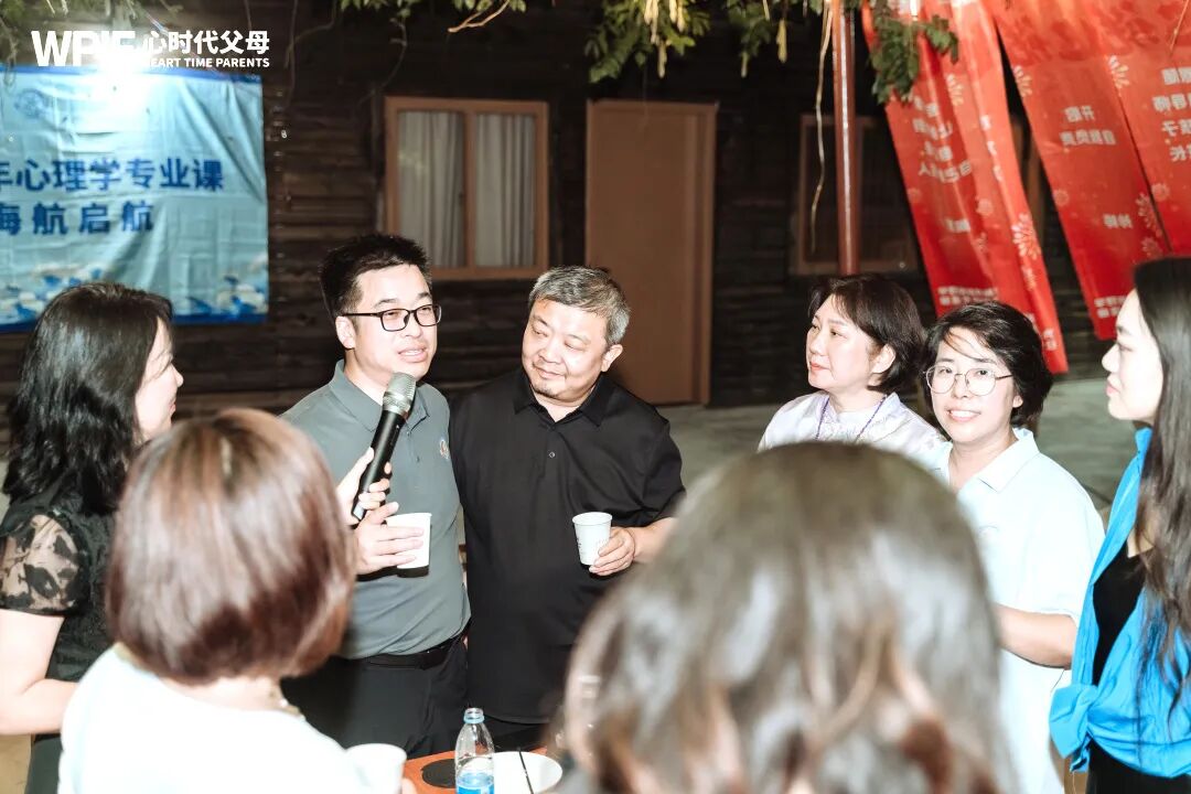 如何让亏欠化为成长——海勇老师告诉你：结束内疚，只需两步！