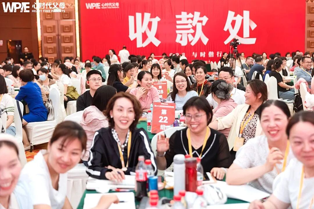 脚步丈量理念，灯光点亮心程：我眼中的王纪琼院长