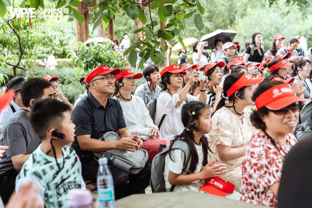 【咱们的故事】从建筑玻璃到心灵灯塔——邱松建老师：“陪孩子长大的路上，我也经历了第二次成长！”