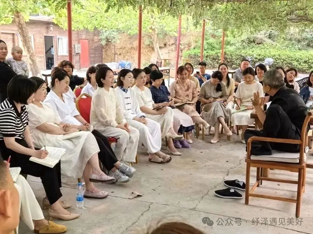 黑夜里的那盏灯：从互相伤害到夫妻同修！（一个学员的史记）