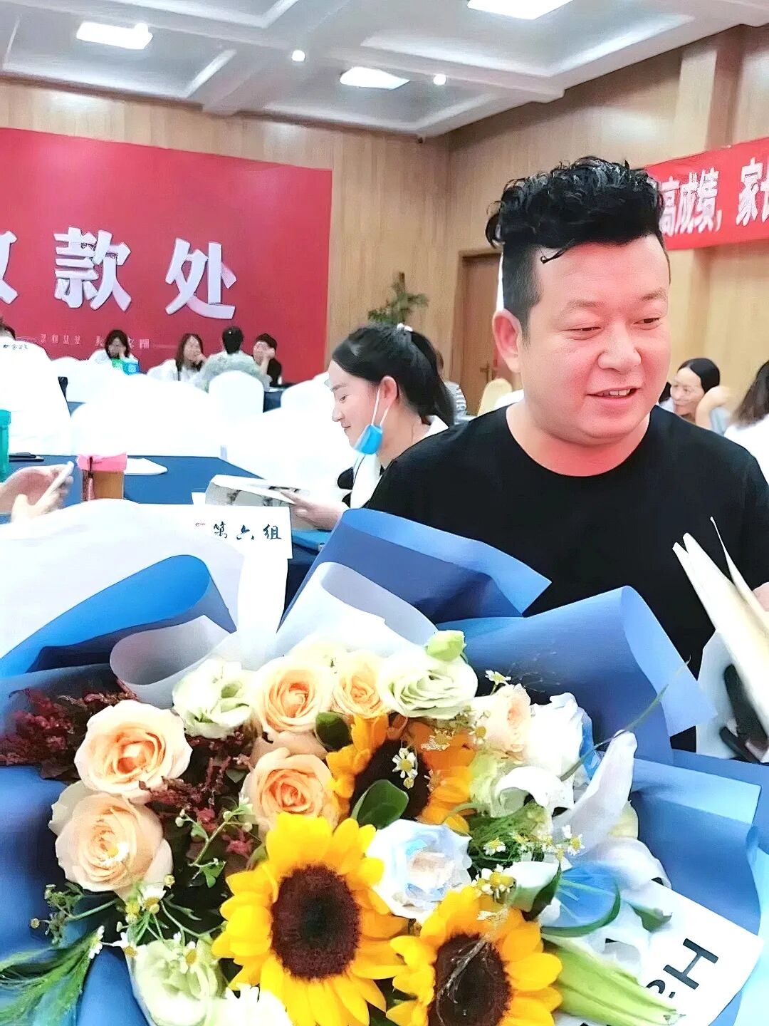 黑夜里的那盏灯：从互相伤害到夫妻同修！（一个学员的史记）