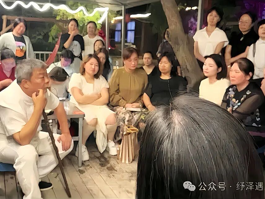 黑夜里的那盏灯：从互相伤害到夫妻同修！（一个学员的史记）