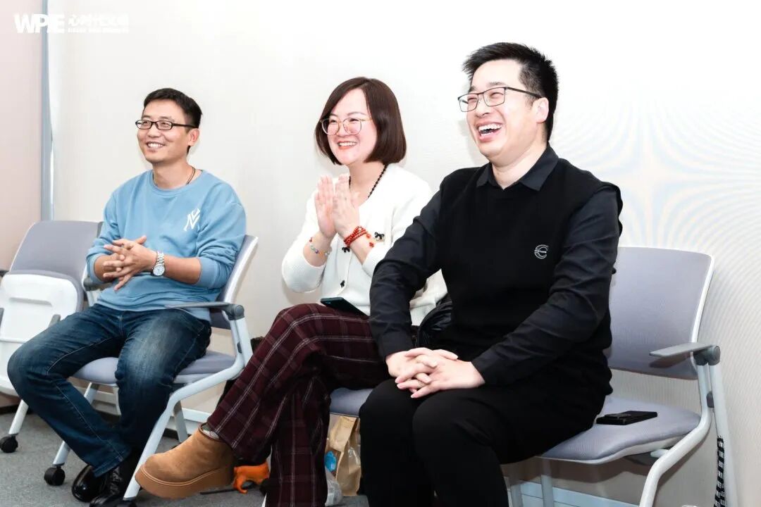 【海勇老师自驱力】海勇老师：“你被‘正常’绑架了！！！”