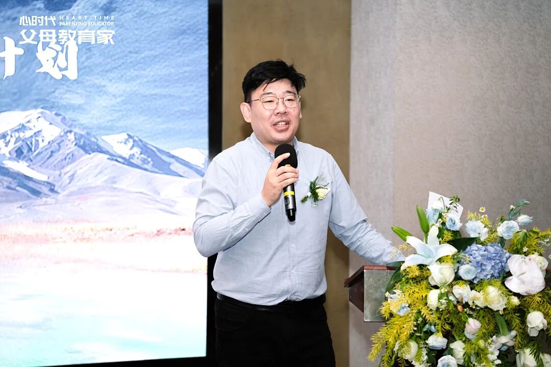 因为我收咨询费，最好的朋友竟发消息骂我？——兆鹏老师：“谢谢你，用最脏的话，恭喜我‘长大成人’！”