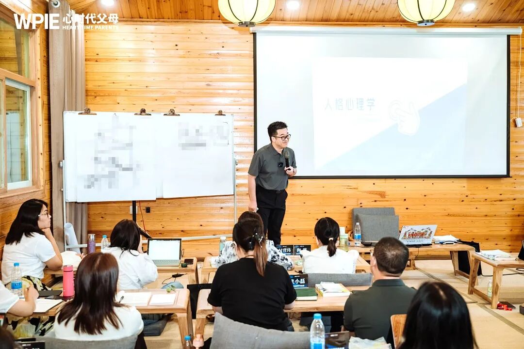 【青少年心理学专业课】从信任到重生：一位青少年心理学习者的“第三次生命”