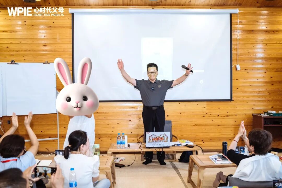 【海勇老师专业课】为什么做了那么多，却依然感觉自己毫无价值？