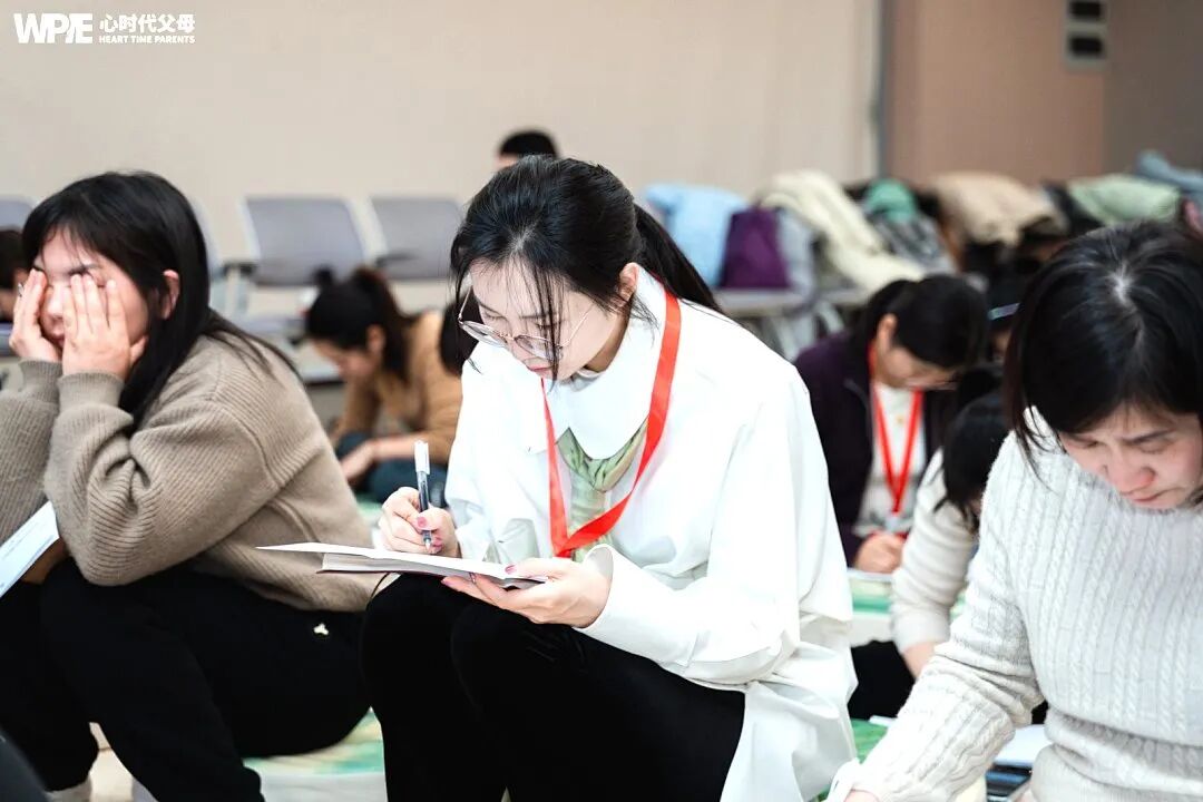 从“纠偏者”到“守望者”：一位母亲的自驱力觉醒之路