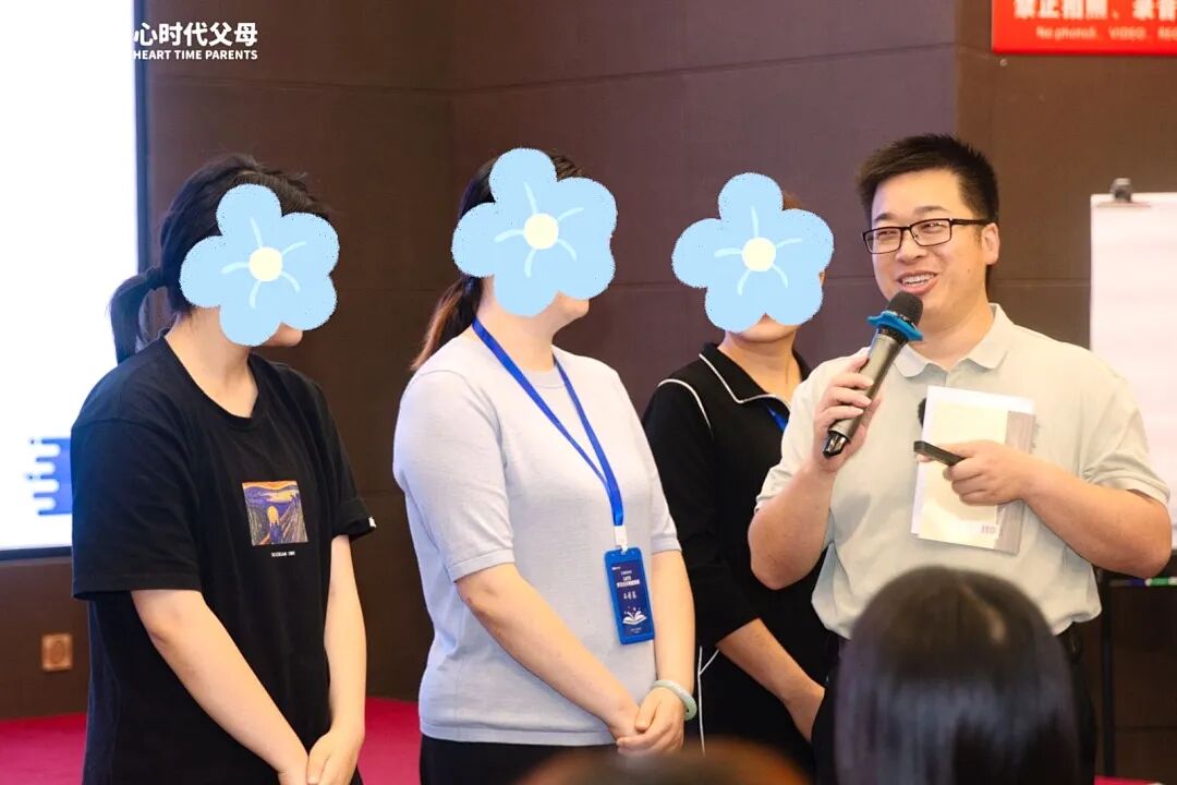 当孩子说老师“故意找茬”时，你是否还在苦恼该如何解决？别急！海勇老师三句话就能帮你轻松搞定！