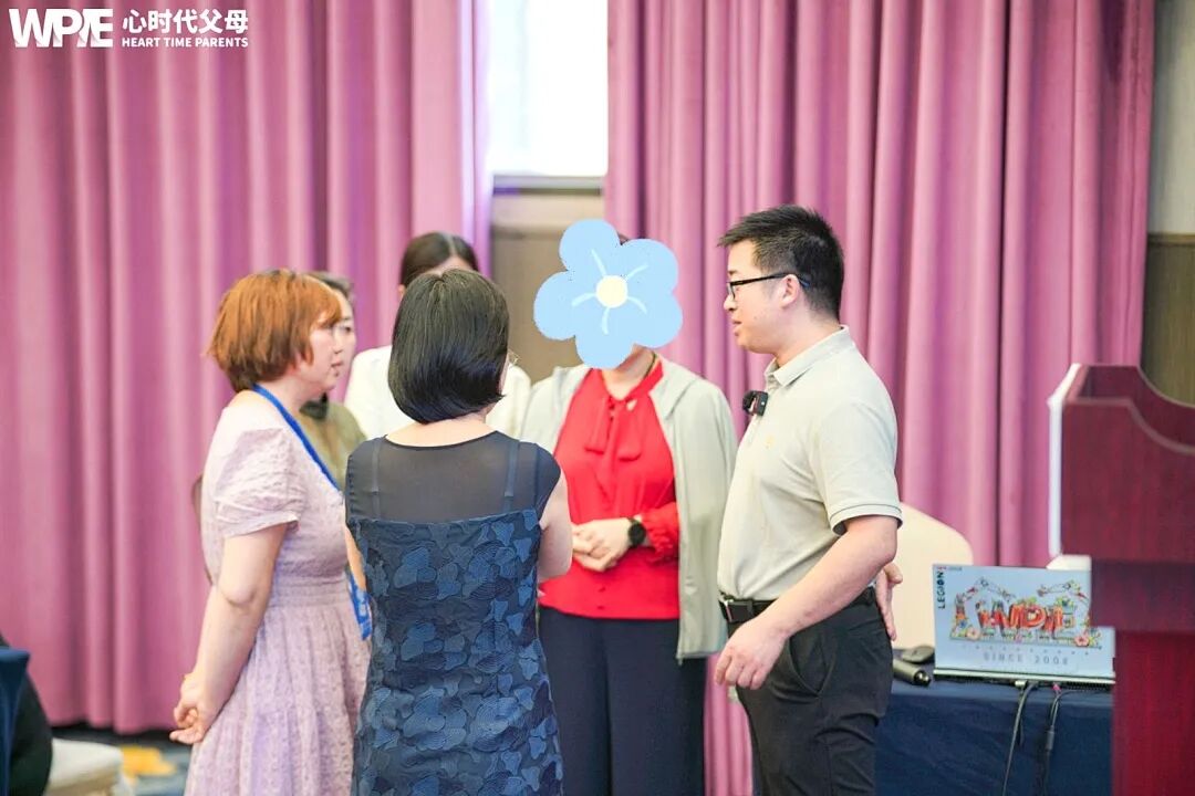 当孩子说老师“故意找茬”时，你是否还在苦恼该如何解决？别急！海勇老师三句话就能帮你轻松搞定！