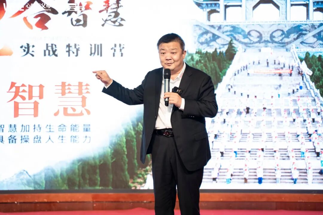 【家庭生态导师班】我一直把女儿视如珍宝，为什么孩子不愿意上学的事会发生在我身上？