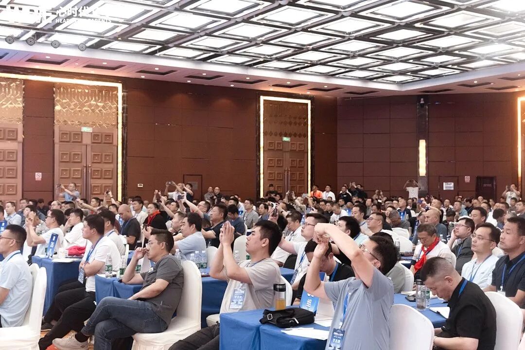 高三娃熬到凌晨2点不睡觉！海勇老师：“他不是不想睡，而是……”