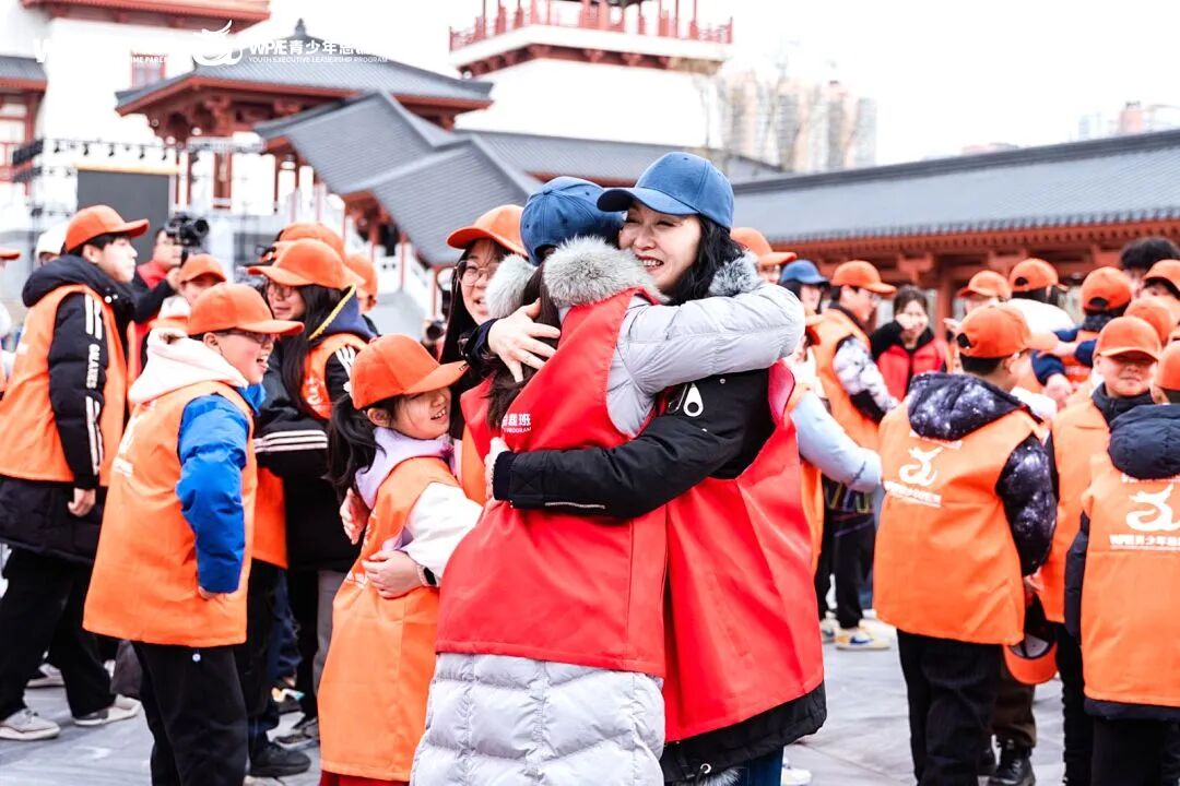 “妈妈，我当年肚子疼，真不是玩平板害的！”