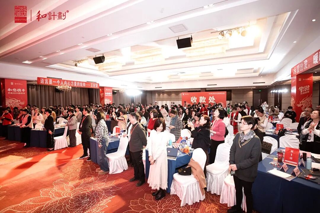 当老师的告状电话响起，你会选择先骂孩子，还是先听孩子说？