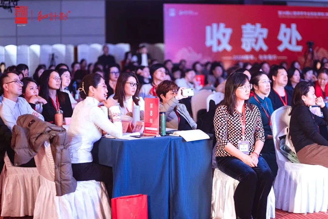 当老师的告状电话响起，你会选择先骂孩子，还是先听孩子说？