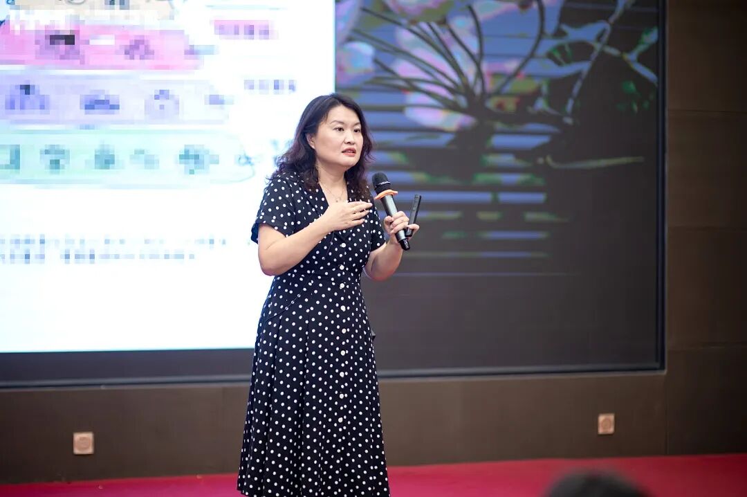 【重返校园之路——王克老师学员采访】构建疗愈闭环：纪琼院长托举、文聪老师涵容、王克老师推动，助力孩子重返校园