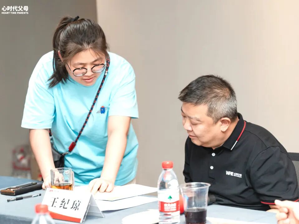 追随光，成为光：一场上海见面会带来的生命启示与家庭重生！