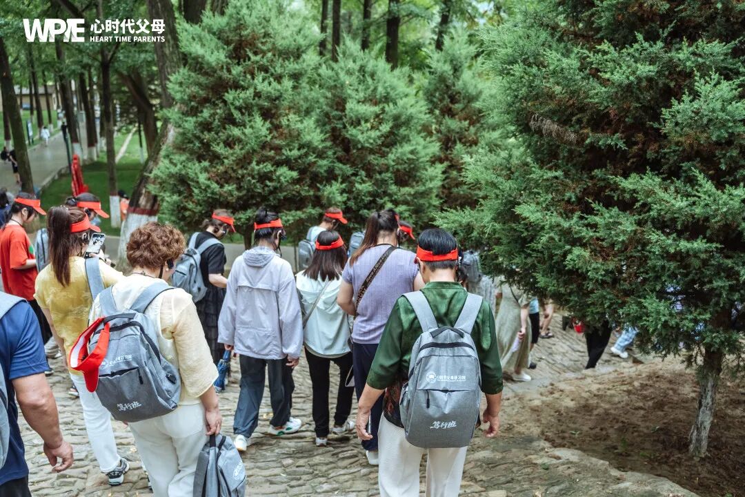 王纪琼院长：“累，但不辛苦，能影响一个孩子，拯救一个家庭，比什么都值得！”