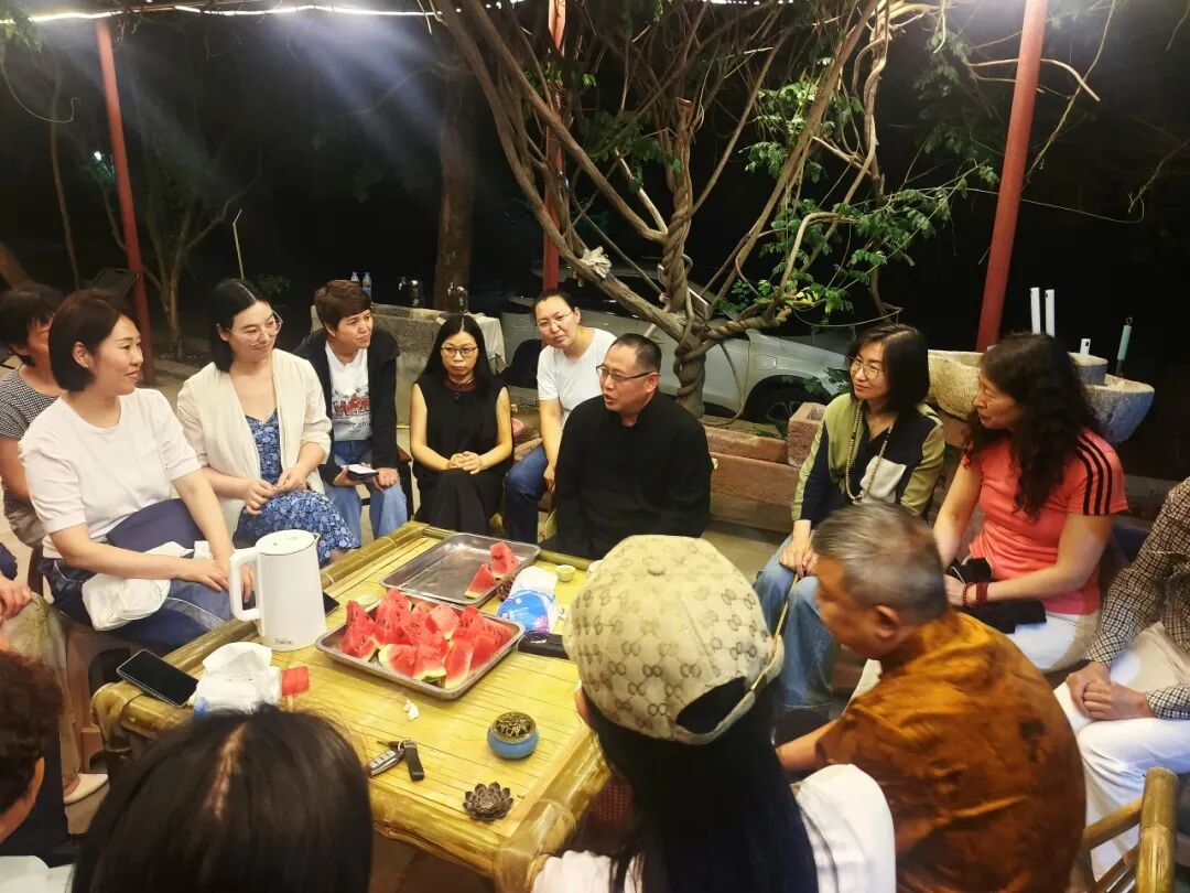 心灵的深犁：当全人心学遇上最质朴的生活教材