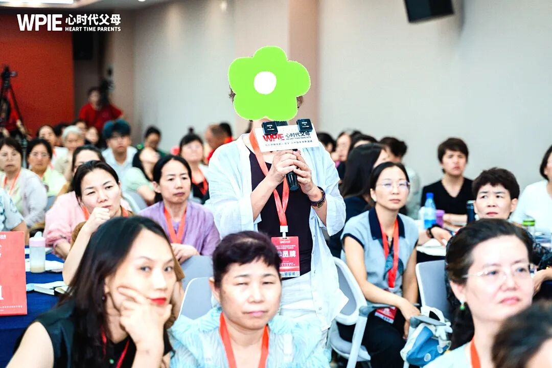 儿子为何会从“学霸”到“学渣”？且看张兆鹏老师如何“当头棒喝”点醒焦虑父母