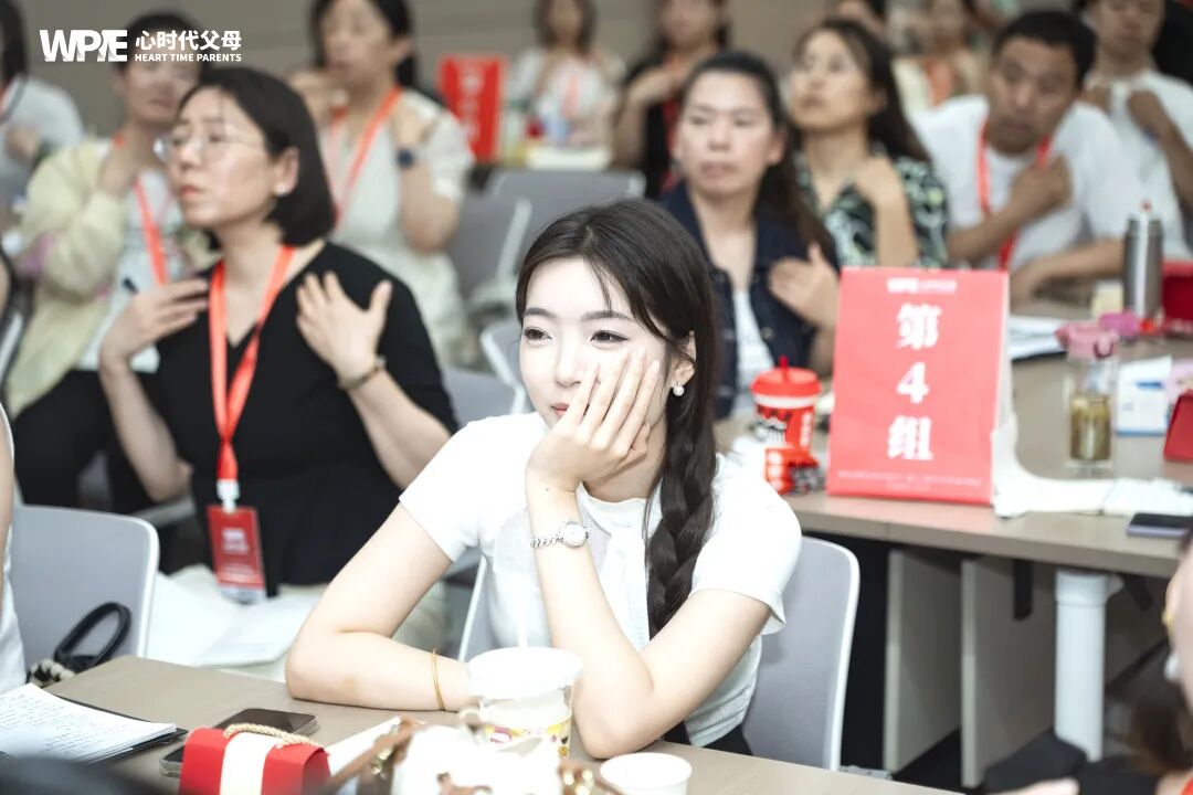 【王克老师中级班】我看见父亲笑容里的心疼与接纳——那个“不允许自己不好”的女孩，终于哭了出来