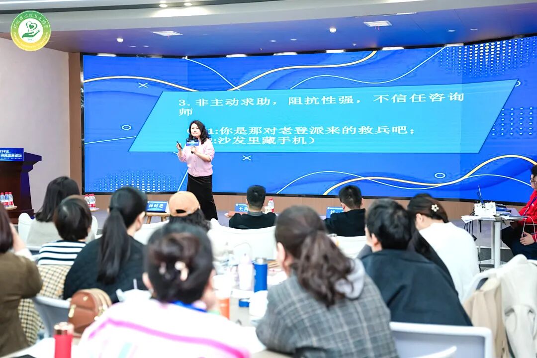 12岁孩子不找朋友玩，真的是“社恐”吗？