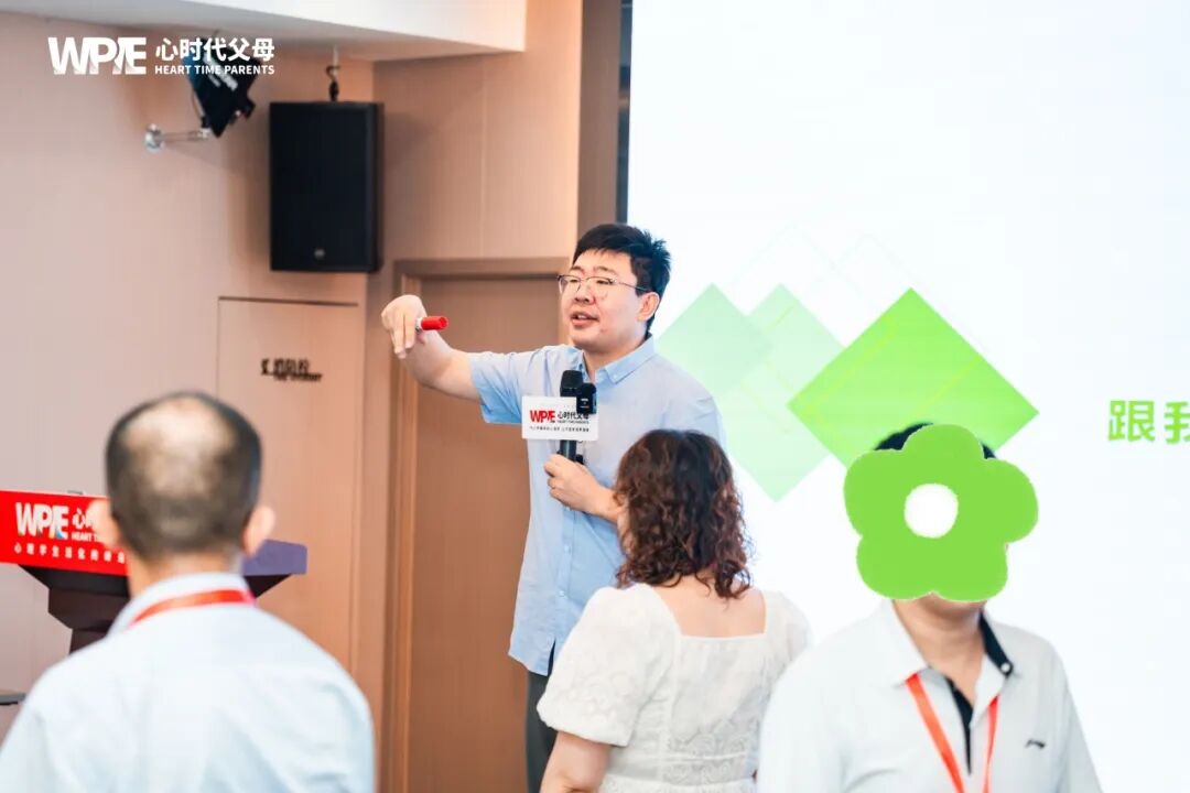 “灰头土脸”的车开出去丢人？——“我们在乎的，到底是干净，还是体面？”